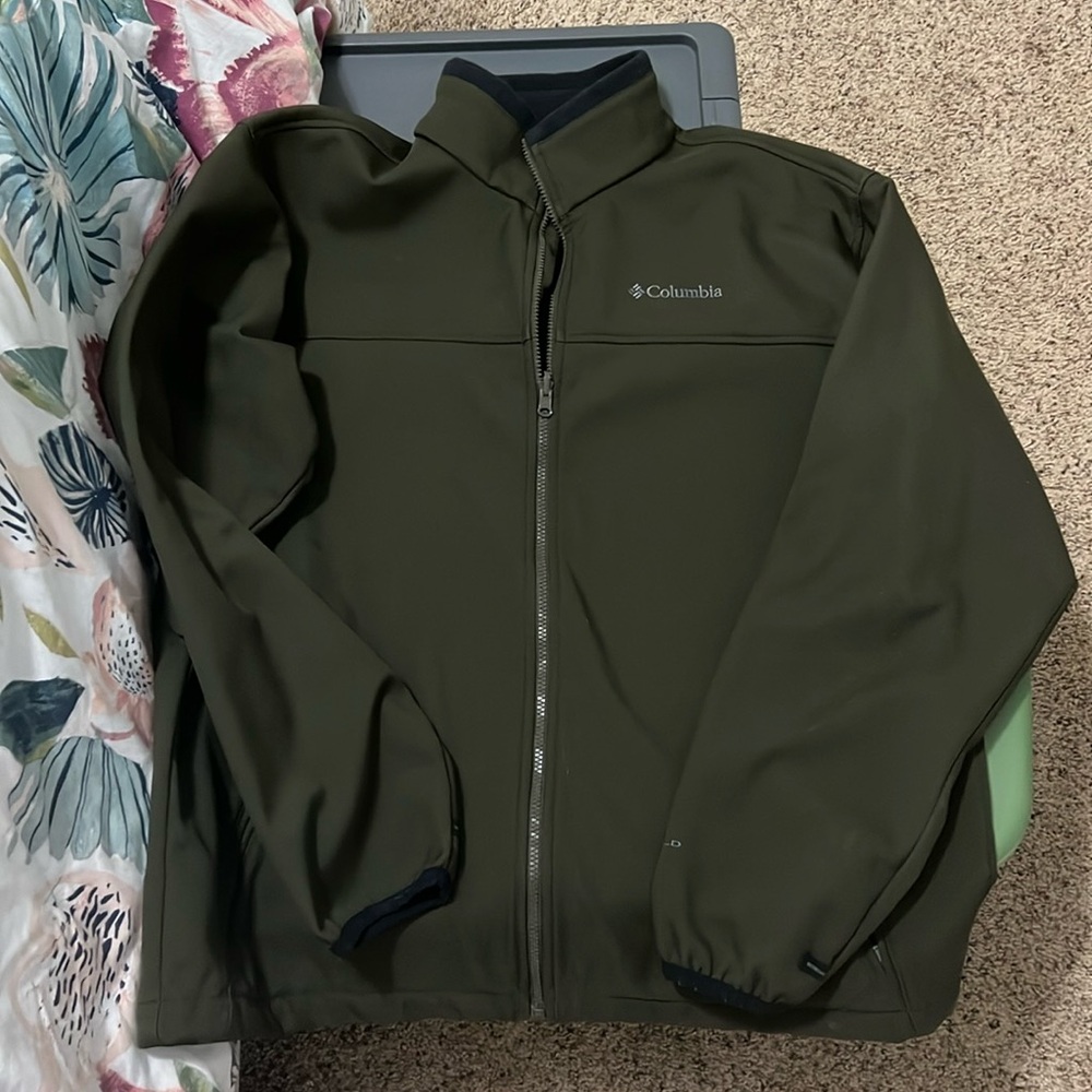 Men’s Columbia jacket